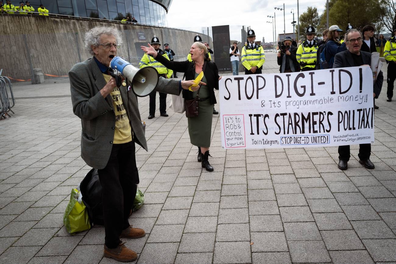 Digital ID Card:  Britons Oppose Labor’s Trick for Mass Surveillance and Digital Control